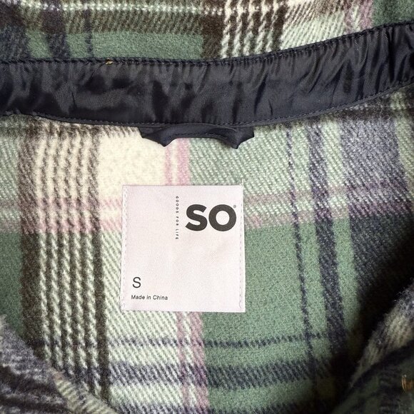 SO Women’s Plaid Shacket Jacket Green Multi Flannel Button Down Size Small - Picture 5 of 8